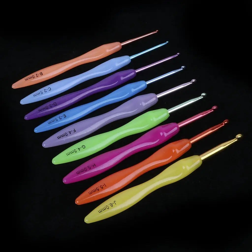 9Pcs Ergonomic Crochet Hooks Set with Soft Grip Handles Large Eye Needles Stitch Markers Tape Measure Complete Knitting Kit